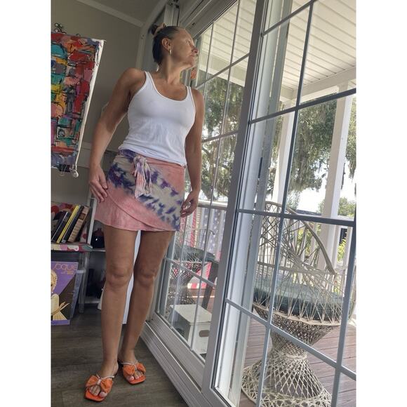 Free People Pink Tie Dye Mini Skirt Cotton (Size 4) - Picture 2 of 6